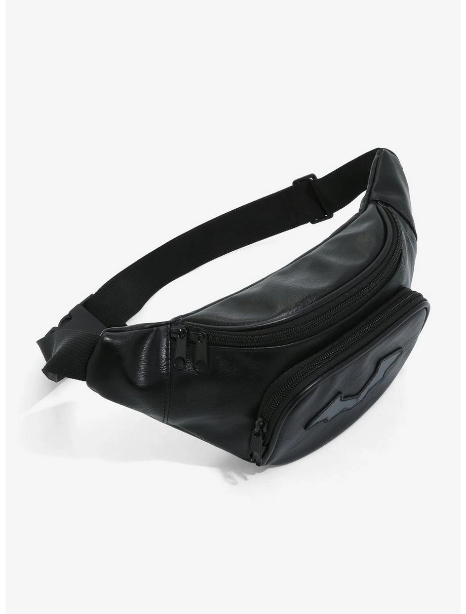 Boxlunch DC Comics The Batman Bat Symbol Fanny Pack 4 Boxlunch DC Comics The Batman Bat Symbol Fanny Pack - Image 2